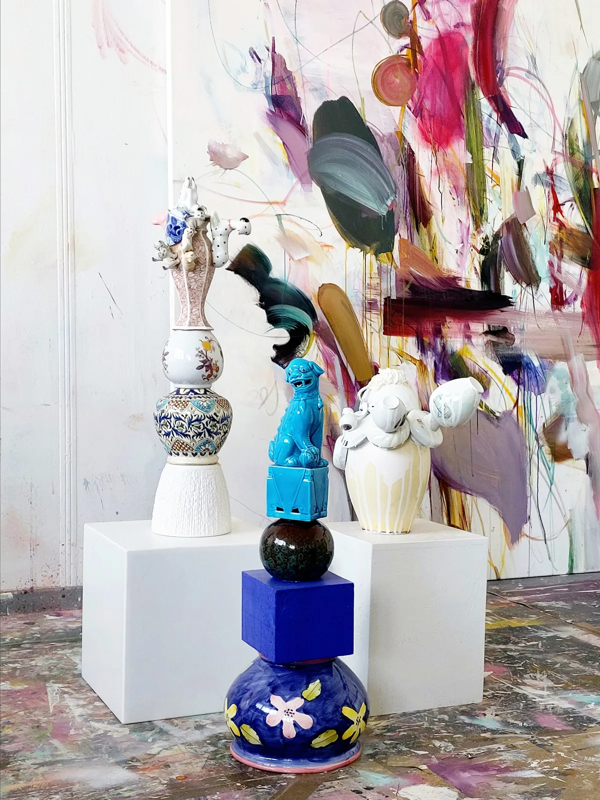 
              Dancing with myself VIII mit Skulpturen              