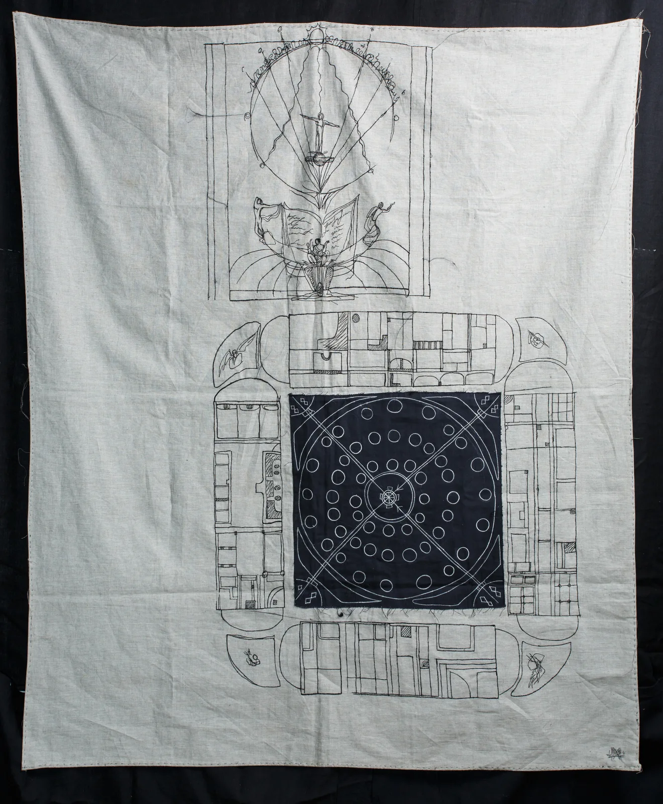 
              Quarter, embroidery linen, 2015 © Maria Arendt              