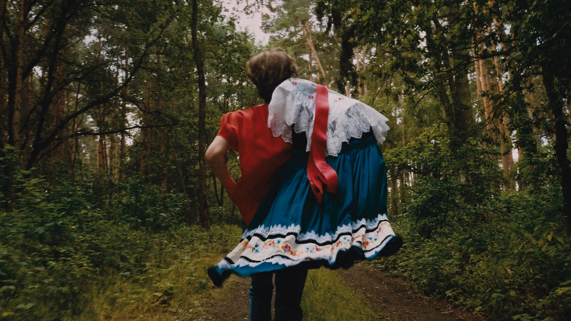 
              Filmstill PYTAŚ A NAMAKAŚ, © Luka Lětko & Mira Dubian              