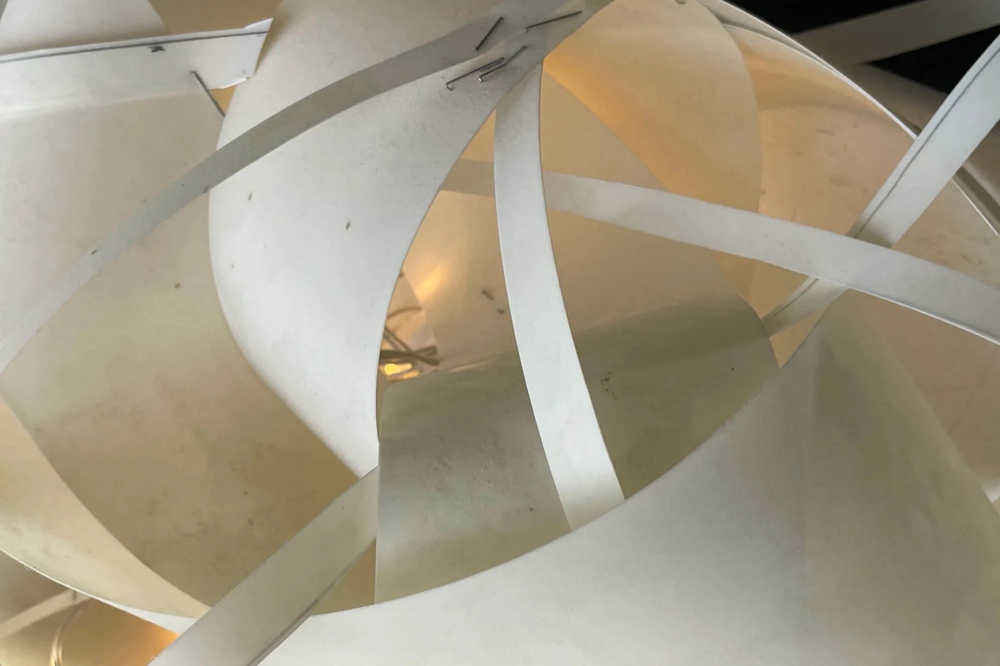 
                            ausstellung "nester"              